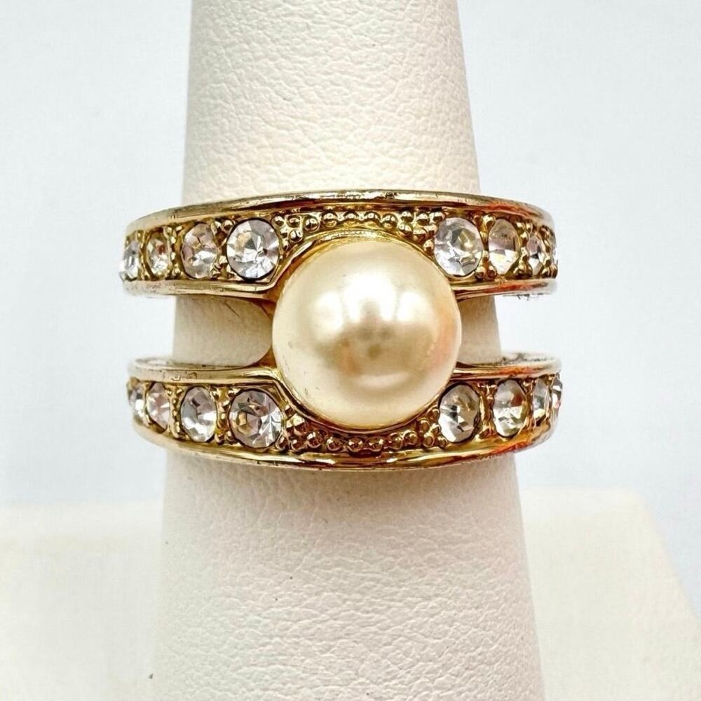 90s Vintage Faux Pearl Rhinestone Double Right Hand Cocktail Ring Size 7 3/4